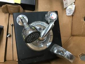 lot 142 image: TUBSHOWER FAUCET