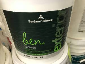 lot 177 image: BENJAMIN MOORE PAINT
