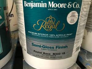 lot 180 image: BENJAMIN MOORE SEMI GLOSS PAINT