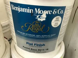 lot 183 image: BENJAMIN MOORE FLAT FINISH PAINT