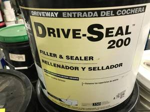 lot 198 image: BLACK JACK DRIVE SEAL 200