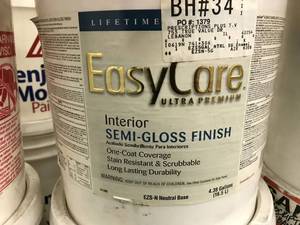 lot 218 image: EASY CARE, SEMI GLOSS, INTERIOR PAINT