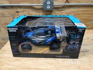 SHARPER IMAGE RC- ALL-TERRAIN RACER STREET THRASHER