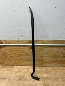 ROUGHNECK 36in. Gorilla Pry Bar