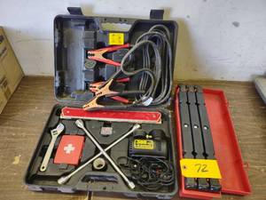 lot 72 image: Auto Emergency Kit & Warning Triang...