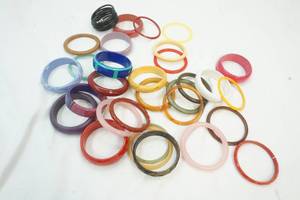 lot 51 image: Bag of Cosmetic Bracelets