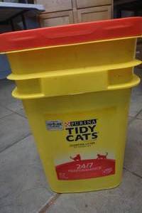 lot 159 image: NEW Tidy Cats Clumping Litter 35lbs