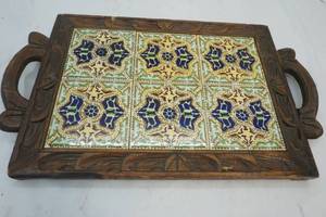 lot 178 image: Wood Framed Ceramic Tray