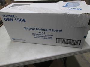 lot 3 image: Gen 1508 Folded Paper Towels, Multi...