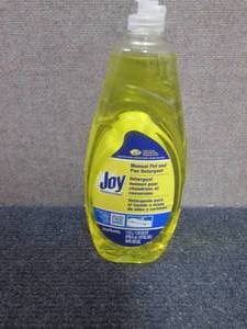 lot 18 image: 7.75 Bottles -38 oz Joy Manual Pot ...