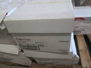 lot 42 image: CopyLaserInkjet Paper, 92 Brightn...