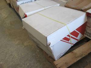 lot 44 image: CopyLaserInkjet Paper, 92 Brightn...
