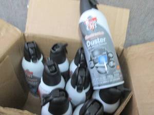 lot 55 image: 10- 10 oz Cans Dust Off Electronic ...
