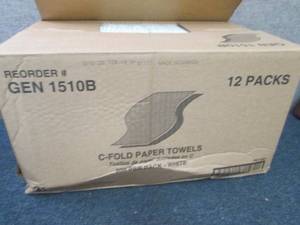 lot 63 image: GEN 1510 White C-Fold Paper Towels,...