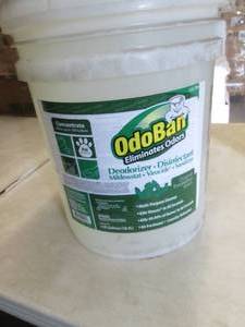 lot 68 image: 5 Gallon Concentrated Eucalyptus Di...