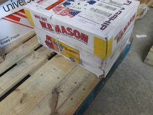 lot 120 image: Case of 5000 Sheets WB Mason 20 lb ...