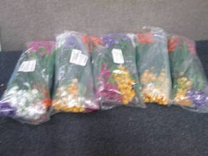 lot 160 image: 5- 10 pk Bundles Artificial Flowers...