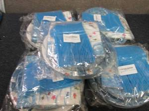lot 171 image: 5- 100 pc Party Supply Sets...