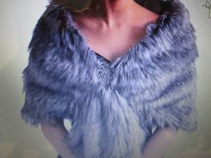 lot 173 image: Evazen Sleeveless Faux Fur Shawl- a...