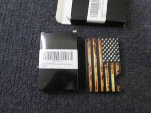 lot 233 image: 2 each Carbon Fiber Minimalist Cred...