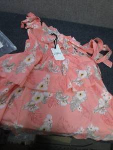 lot 242 image: Danna Belle Size 7 Girls Off Should...