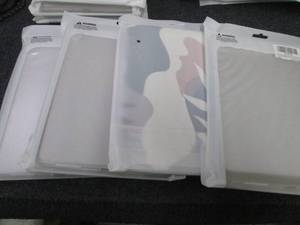 lot 268 image: 4 iPad 10.9 inch 2022 Cases...