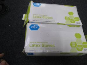 lot 306 image: 2- 100 ct Pks Large Latex Gloves...