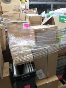 lot 351 image: Pallet of Assorted UnsoldUnclaimed...