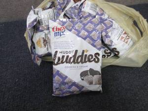 lot 399 image: 12- 4.25 oz Bags Chex Mix Muddy Bud...