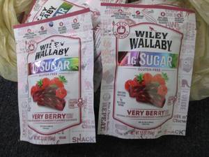 lot 407 image: 6- 5.5 oz Pks Wiley Wallaby Very Be...