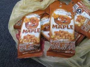 lot 416 image: 12- 1.25 oz pks MapleWalnuts Snack...