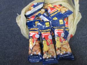 lot 421 image: 12- 1.75 oz pks Planters Roasted Pe...