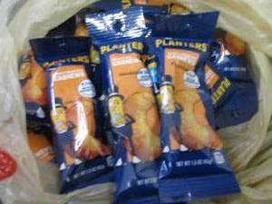 lot 423 image: 12- 2 oz pks Planters Roasted Cashe...