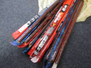 lot 444 image: 12 Assorted Jack Links Beef Snacks...