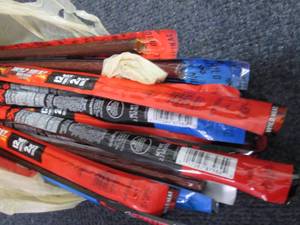 lot 446 image: 12 Assorted Jack Links Beef Snacks...