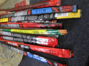 lot 448 image: 12 Assorted Jack Links Beef Snacks...