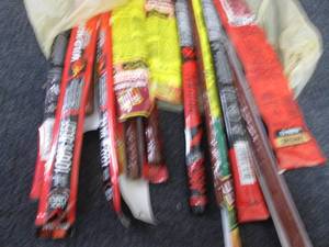 lot 451 image: 12 Assorted Jack Links Beef Snacks...