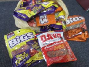 lot 463 image: 12 pks Assorted Hot Sunflower Seeds...