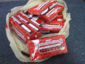 lot 472 image: 12- 4.3 oz Boxes Boston Baked Beans...