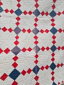 lot 57 image: Vintage Blue & Red Irish Chain Handmade Quilt