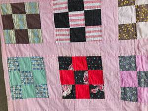 lot 62 image: Patchwork Square Windowpane Hand-Quilted Blanket