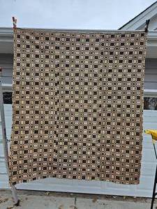 lot 50 image: Black & Camel Tone Oak Weave Pattern