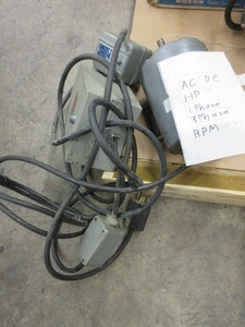 lot 513 image: AC MOTOR WITH MOTOR CONTROLLER