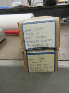 lot 540 image: UNIVERSAL PRECISION LEAD SCREW AND NUT ASSEMBLIES - NEW