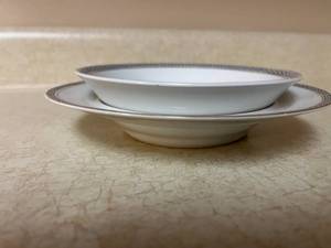 lot 15 image: Set of large plates and bowls.