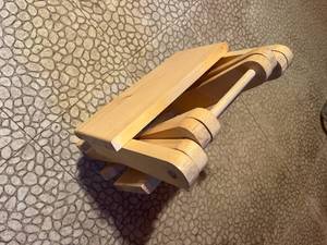 lot 20 image: Folding side table