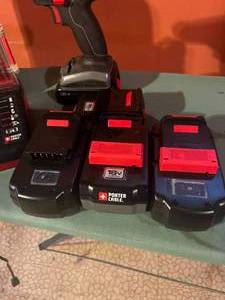 lot 34 image: Porter Cable Drill and Batteries