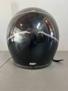 lot 60 image: Motorcycle Helmet XL