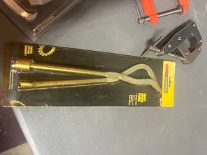 lot 116 image: Craftsman C-Clamp set puller and brake pliers