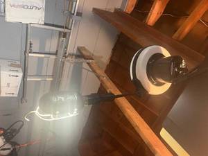 lot 141 image: Hanging work light